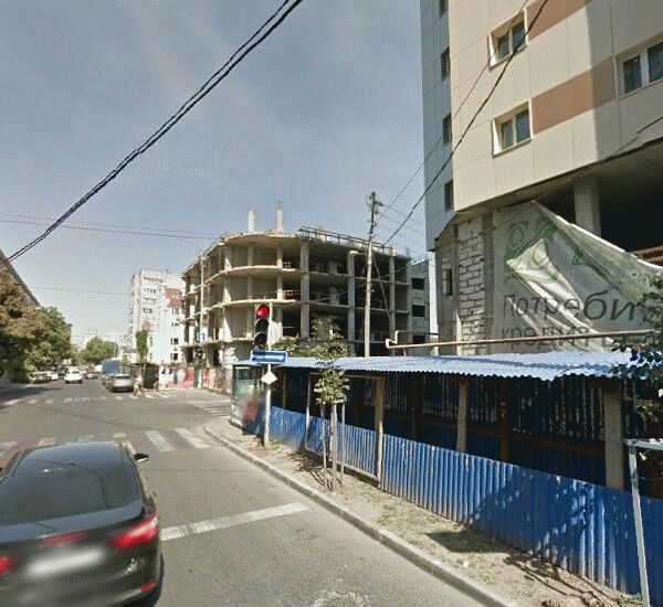 Банкомат Газпромбанка по адресу ул. Володи Головатого,  д. 302