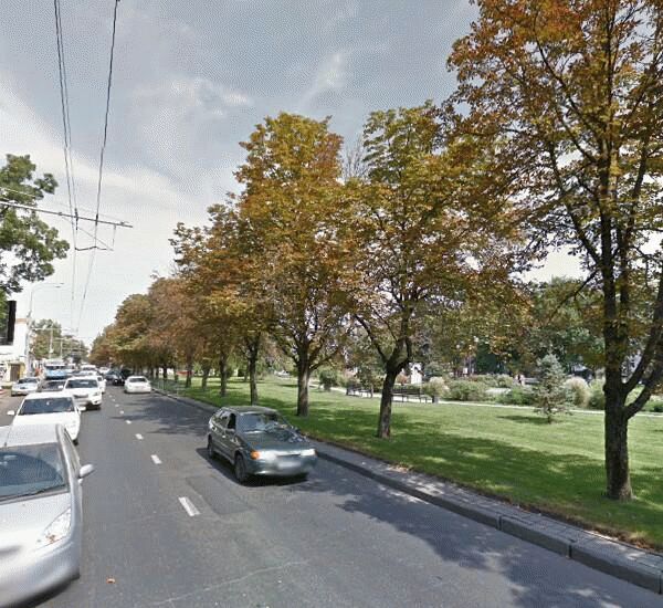 Банкомат банка Возрождение по адресу ул. Красная, д. 157, универмаг «Краснодар»