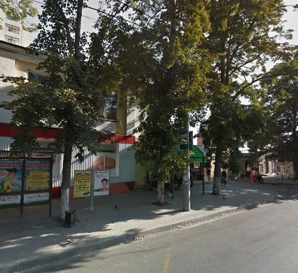 Банкомат Петрокоммерц банка по адресу ул. Буденого, д. 147, магазин «Магнит»