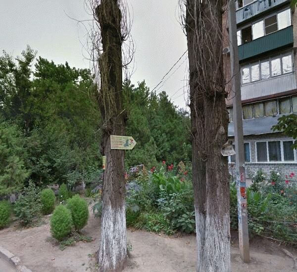 Банкомат Крайинвестбанка по адресу Карасунский округ, ул. Трудовой Славы, д. 14/2, Кафе «Сосновый бор»