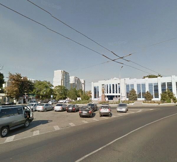 Банкомат ЮГ-Инвестбанка по адресу ул. Мира, д. 88