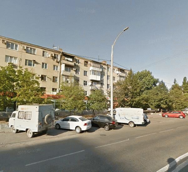 Банкомат Гута-Банка по адресу ул. Красных партизан, д. 567, оф. банка