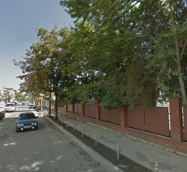 Банкомат банка Уралсиб по адресу ул. Кирова, д. 9, Парадный вход в госпиталь