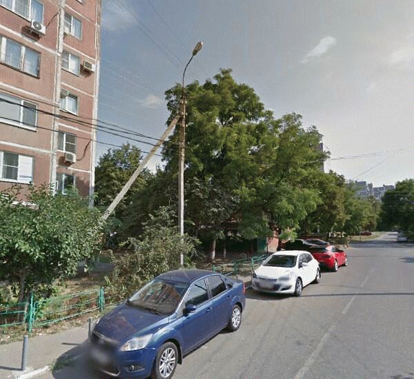 Банкомат банка Уралсиб по адресу ул. Ставропольская, д. 176, кор. 1, аптека «Лора Плюс»