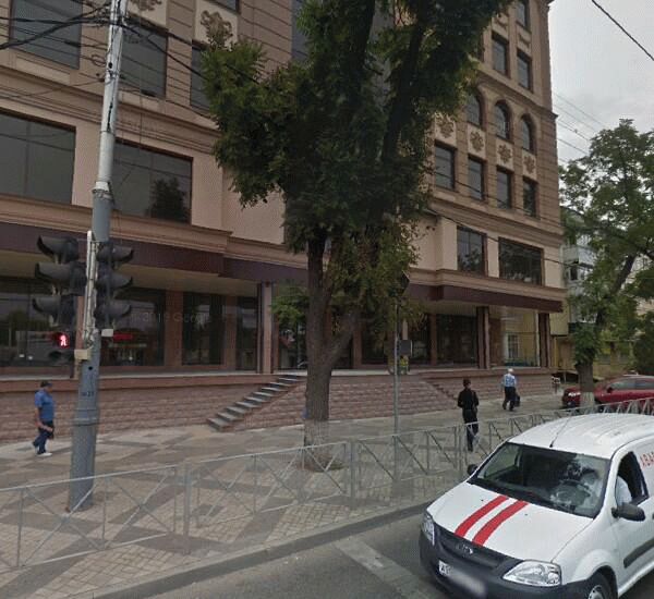 Банкомат Совкомбана по адресу ул. Коммунаров,  д. 216