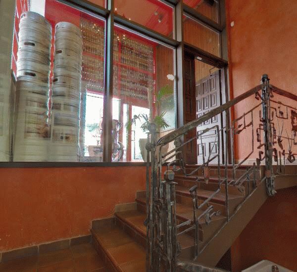 Отделение БКС Банка по адресу г. Краснодар,  ул. Красноармейская,  д. 43 / ул. Гоголя,  д. 68